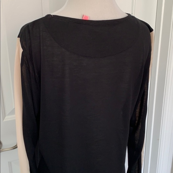 Ted Baker Black Blouse w/Blush Sleeve - Picture 6 of 6